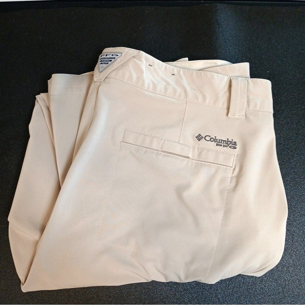 Vintage Columbia Mens PFG 38x32 Khaki Chino Pants Fishing Omni Shield